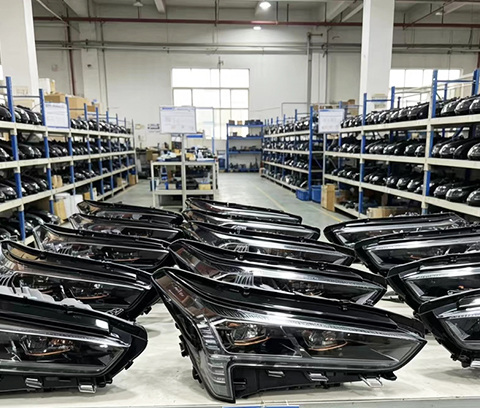 Vehicle lamps