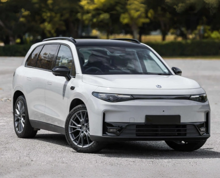 LEAPMOTOR C10 EV RHD· Rear-Wheel Drive