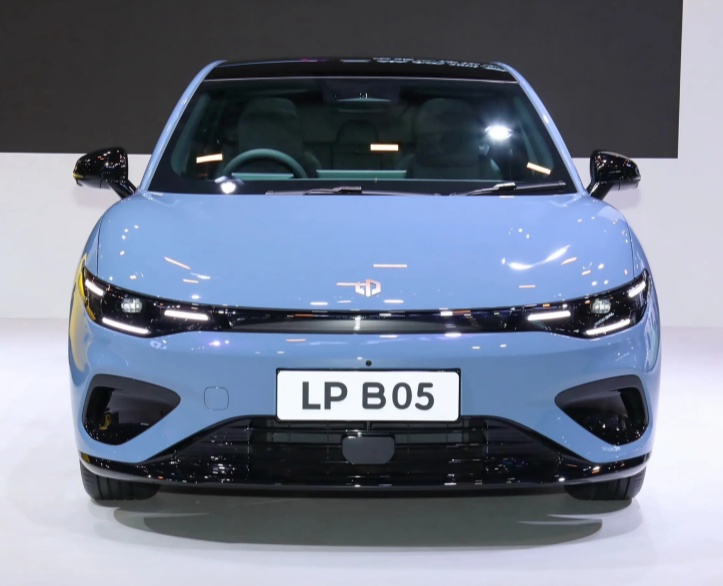 LEAPMOTOR B05 EV RHD | Right Hand Drive Electric Hatchback