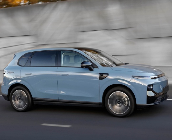 LEAPMOTOR B10 RHD Electric SUV | Right Hand Drive EV Export Model